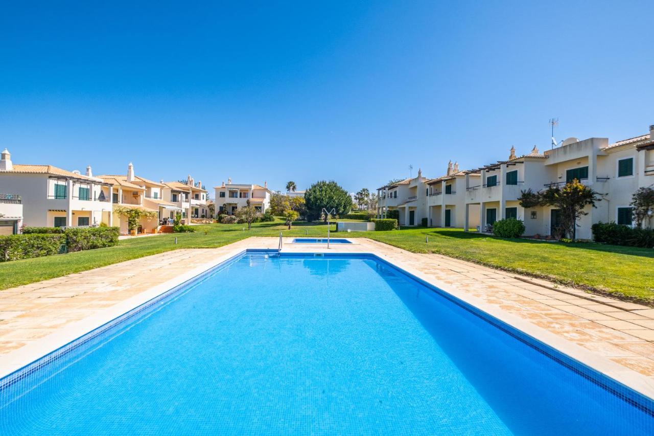 A Vilita Beach Apartment Pêra Dış mekan fotoğraf